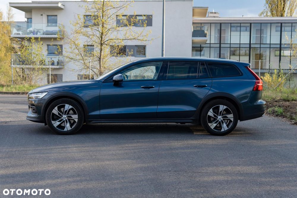 Volvo V60 Cross Country Pro B5 B AWD - 8