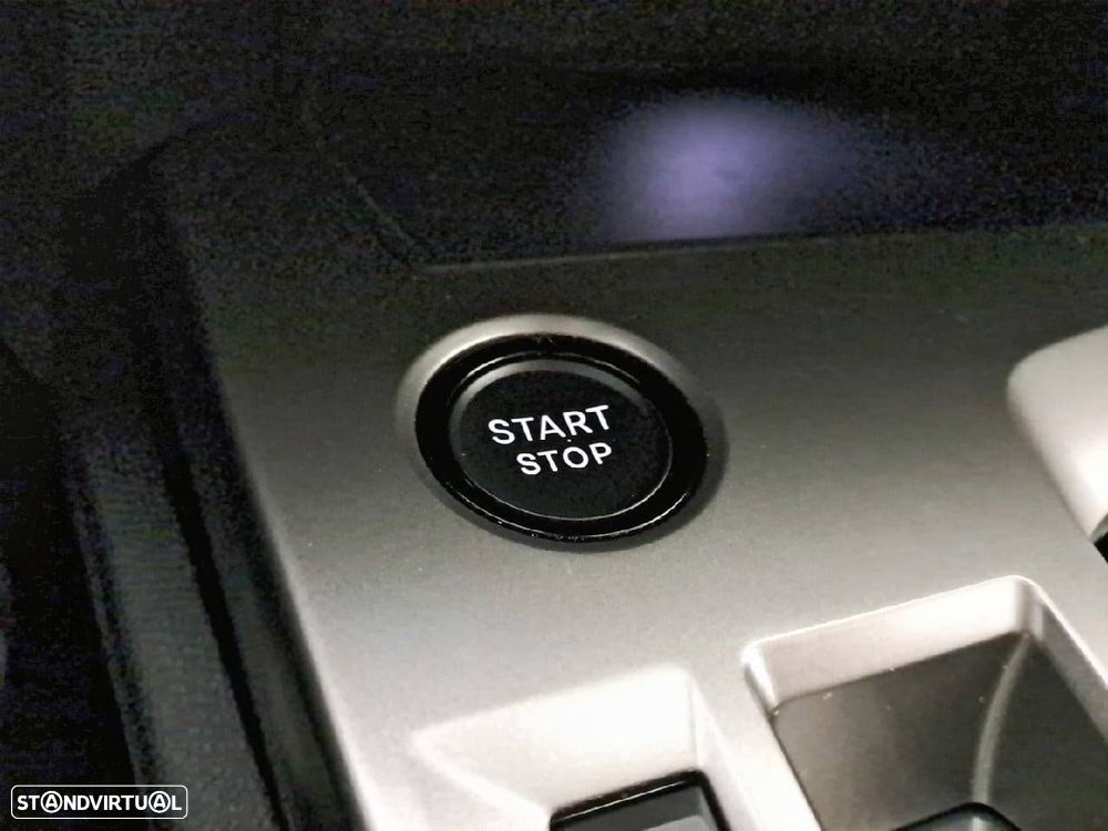 Peugeot 308 SW 1.2 Hybrid Allure e-DCS6 - 23