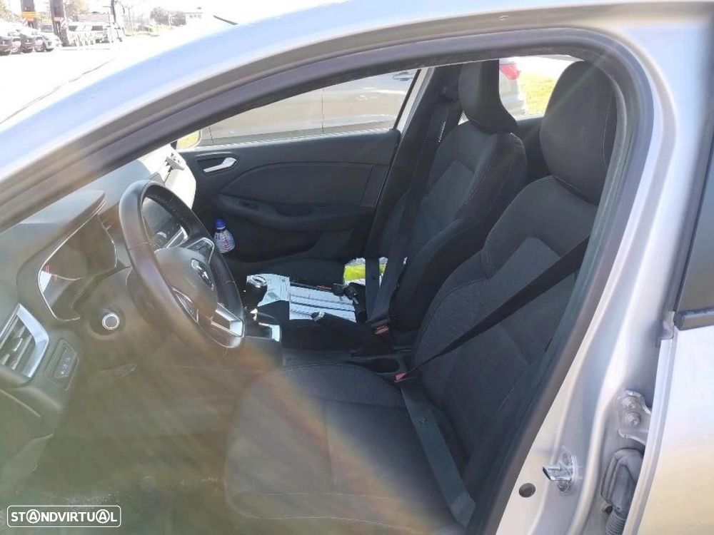 Renault Clio 1.5 Blue dCi Intens - 6