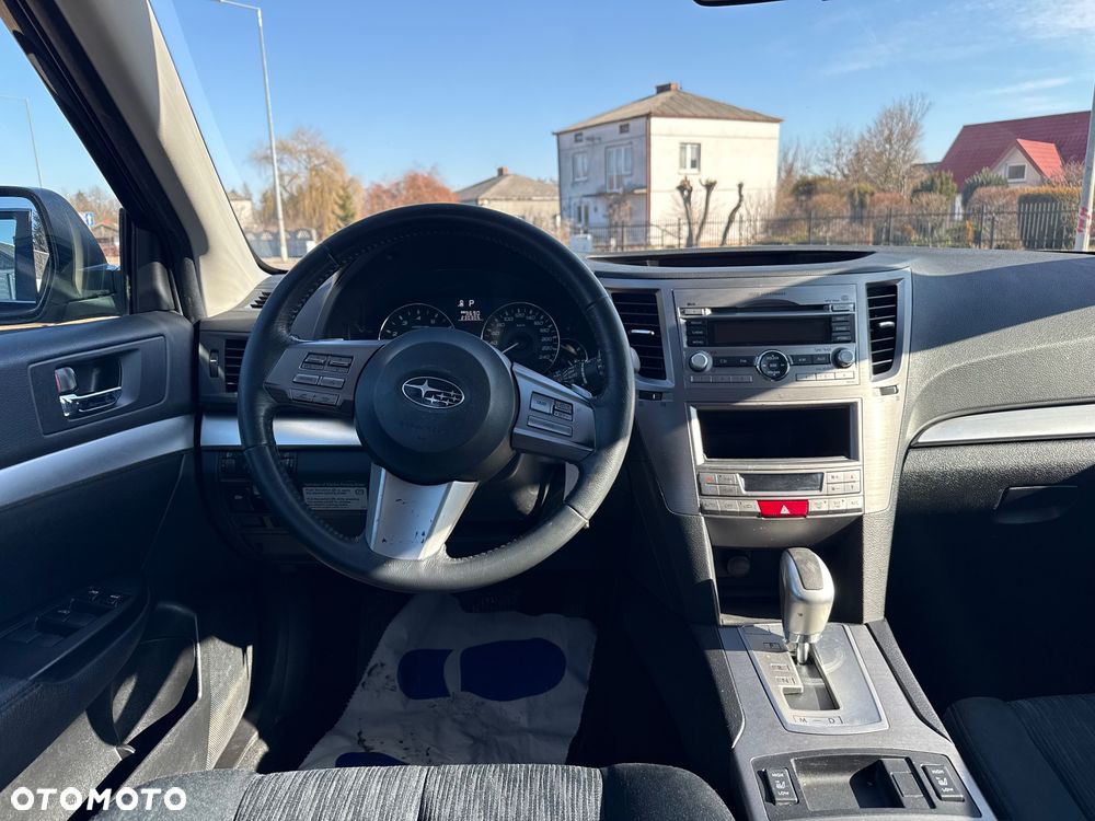 Subaru Legacy 2.0i Lineartronic Trend - 19