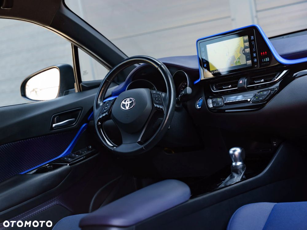 Toyota C-HR Business-Edition - 19
