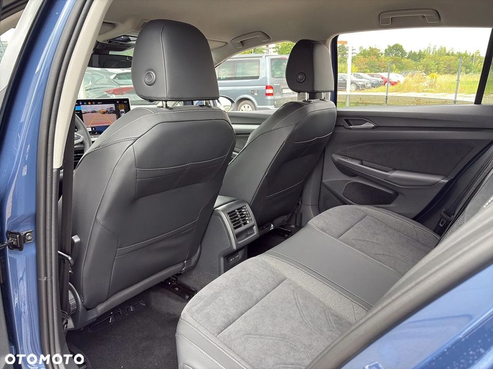 Volkswagen Golf 1.5 TSI Life Plus - 25