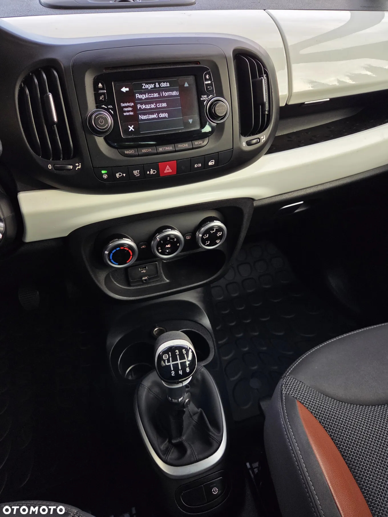 Fiat 500L 1.4 16V T-Jet Trekking - 22