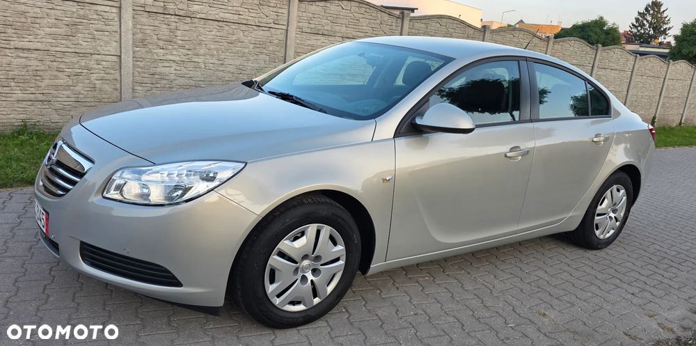 Opel Insignia - 2