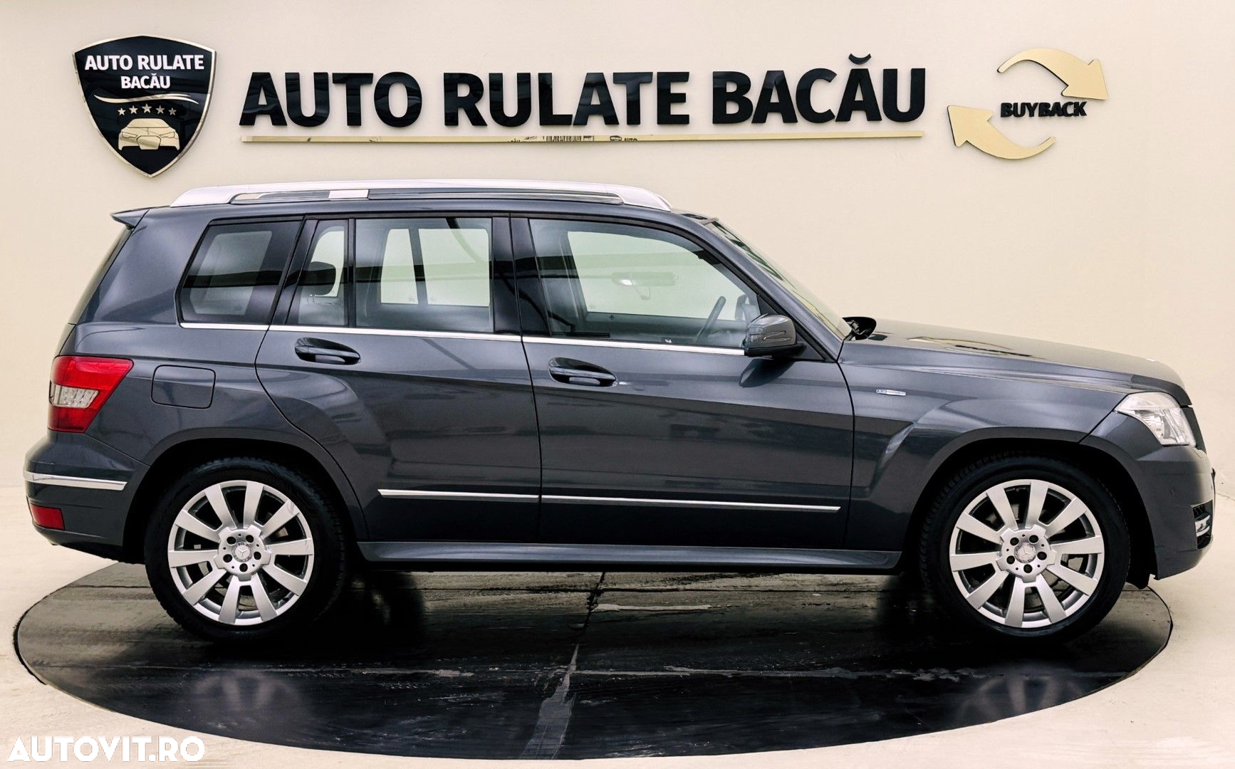 Mercedes-Benz GLK - 4