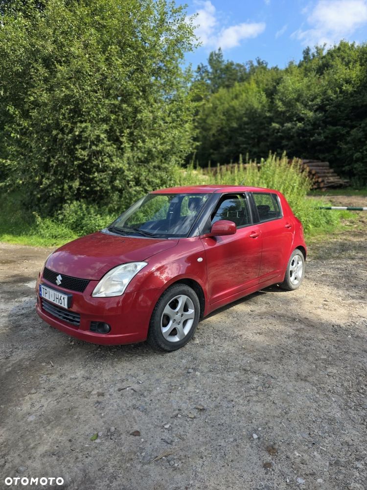 Suzuki Swift - 2