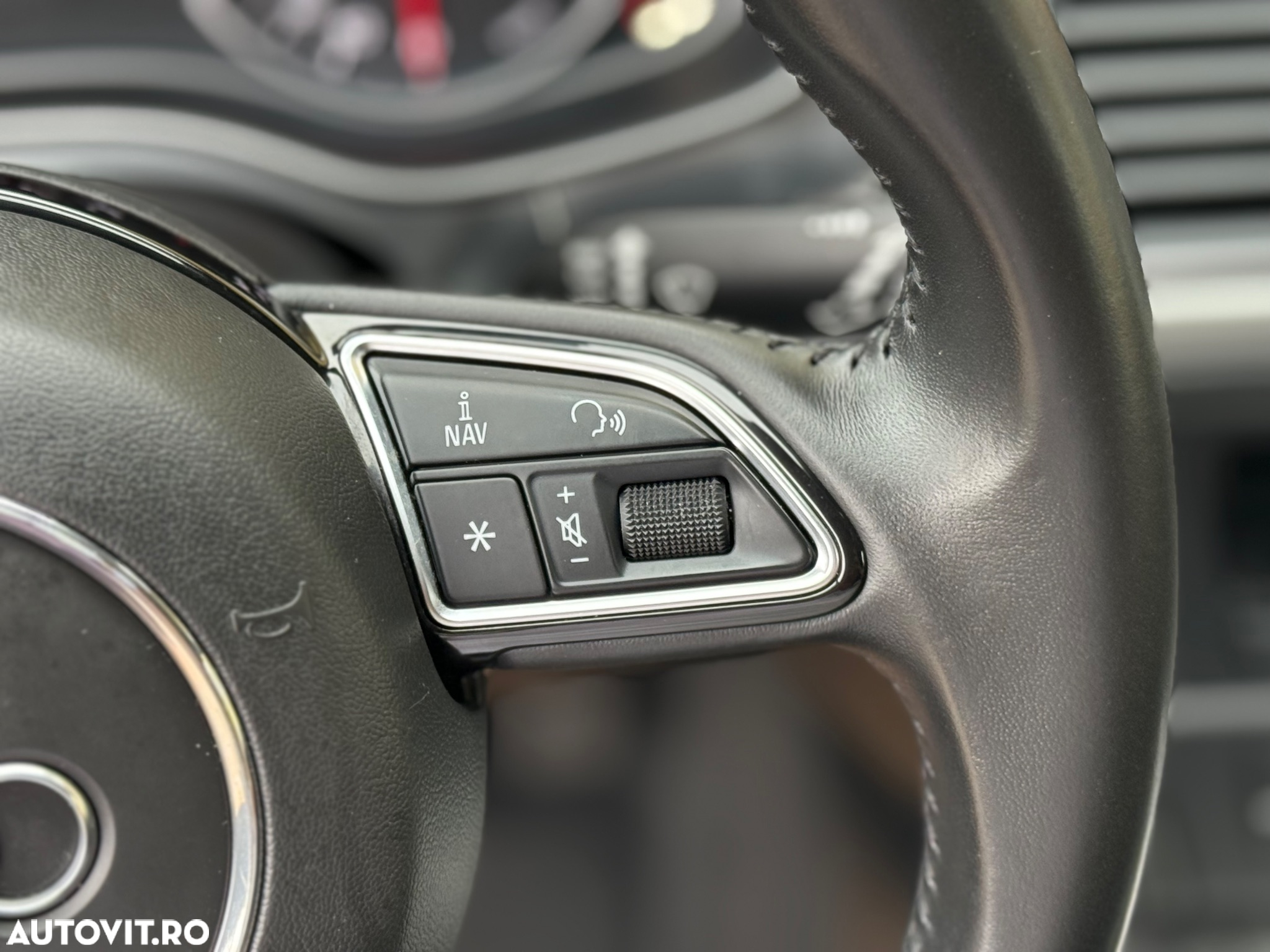 Audi A6 Avant 2.0 TDI Multitronic - 24