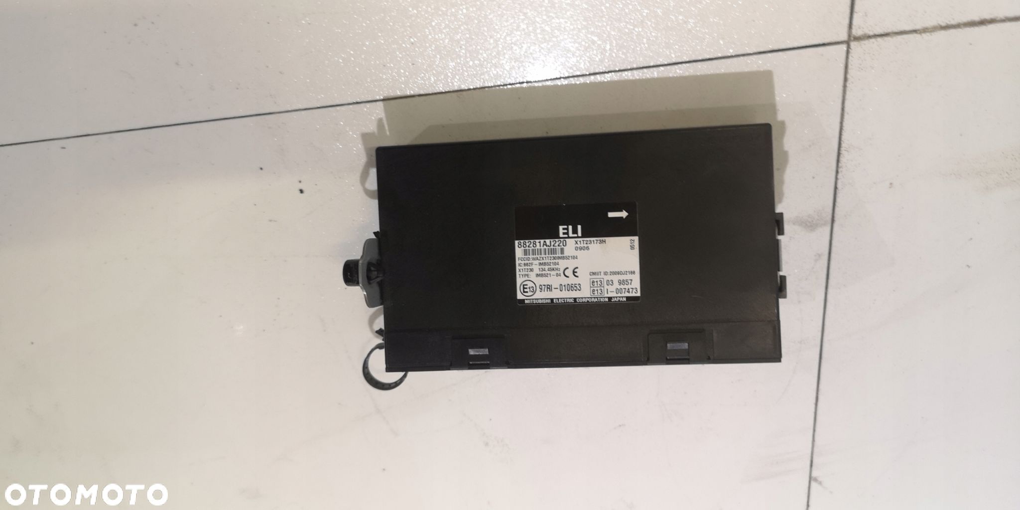 SUBARU OUTBACK IV 09 MODUŁ BSI KOMFORTU 88281AJ220 - 1