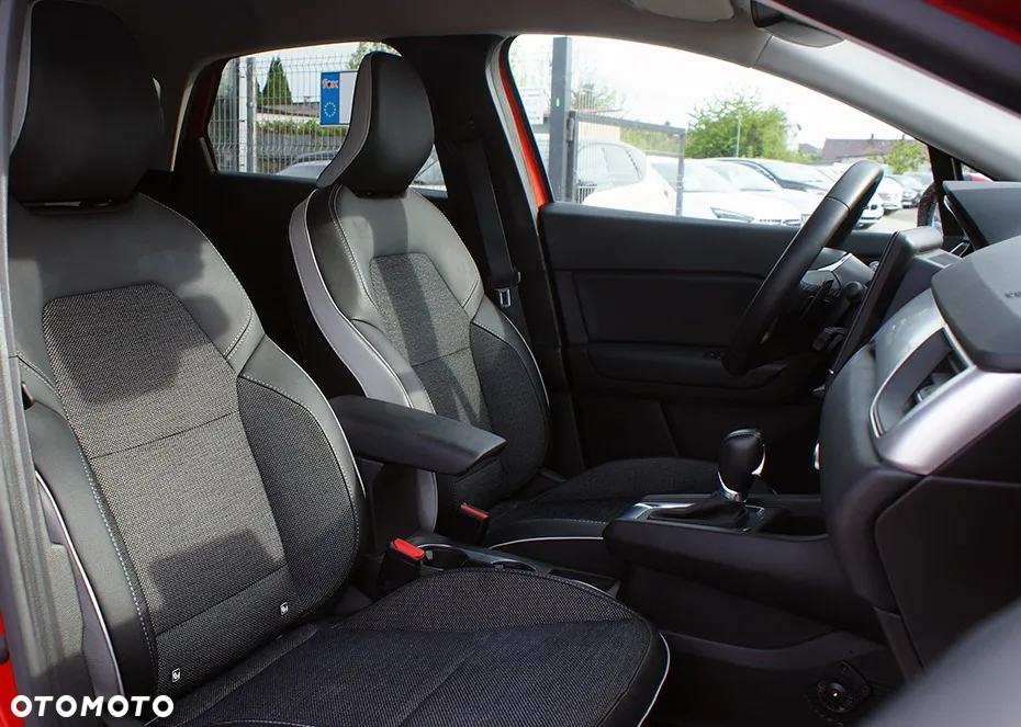 Renault Captur 1.3 TCe mHEV Intens EDC - 12