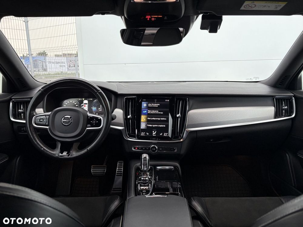 Volvo S90 - 21