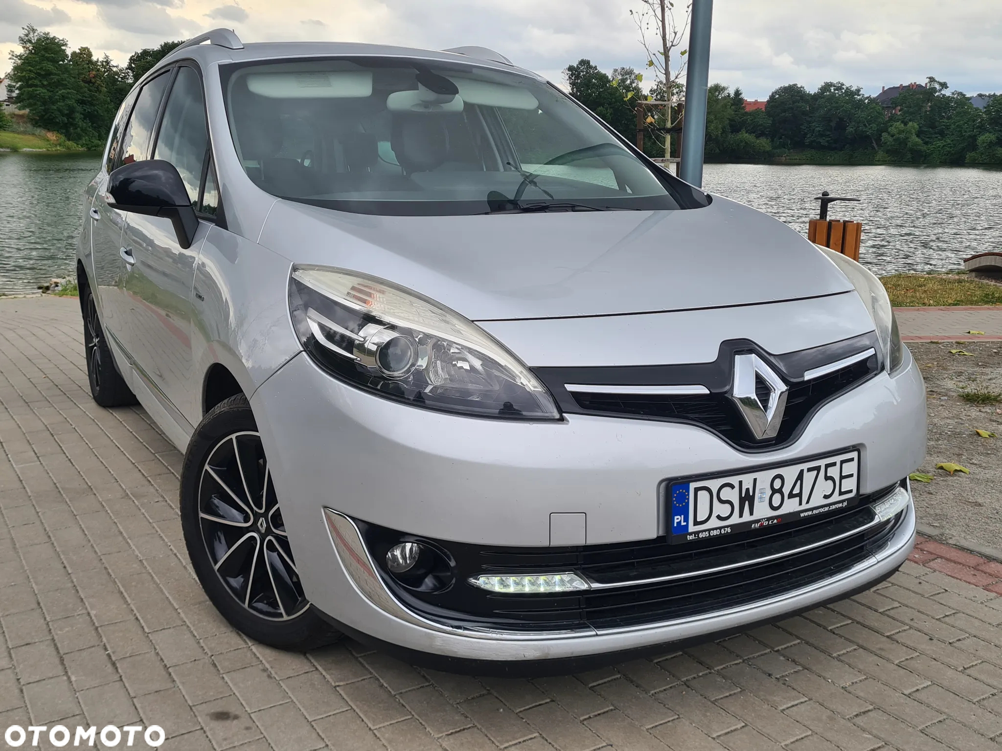 Renault Scenic dCi 160 Bose Edition - 4