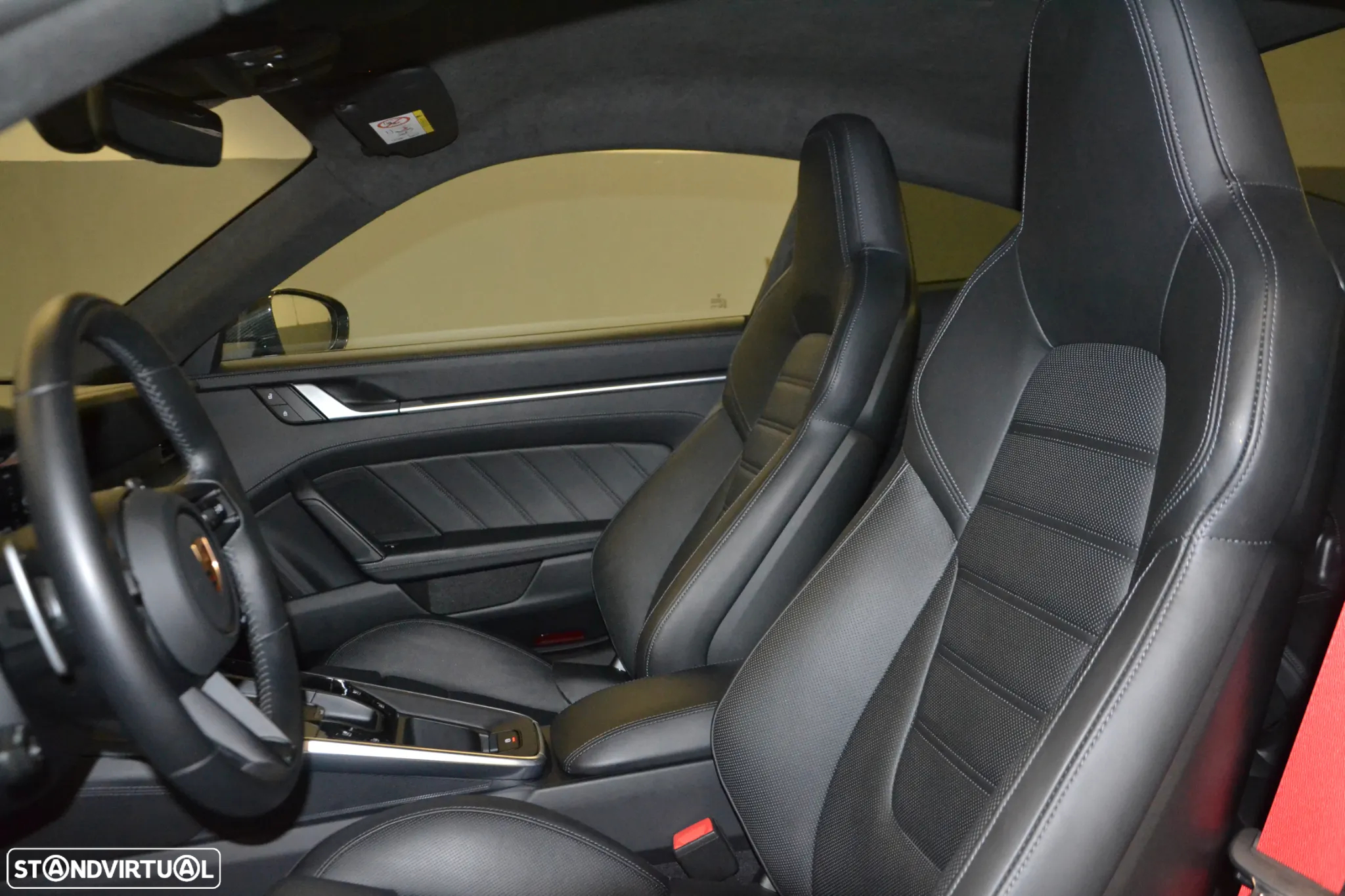 Porsche 911 (992) Turbo S PDK - 21