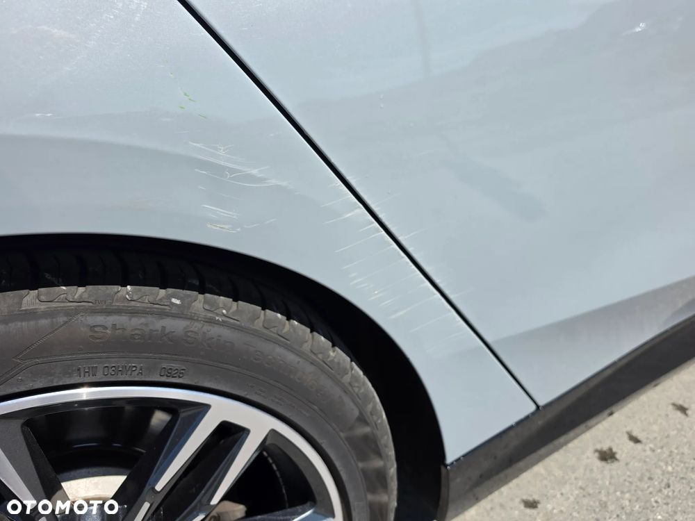 BMW Seria 5 520d mHEV M Sport - 6
