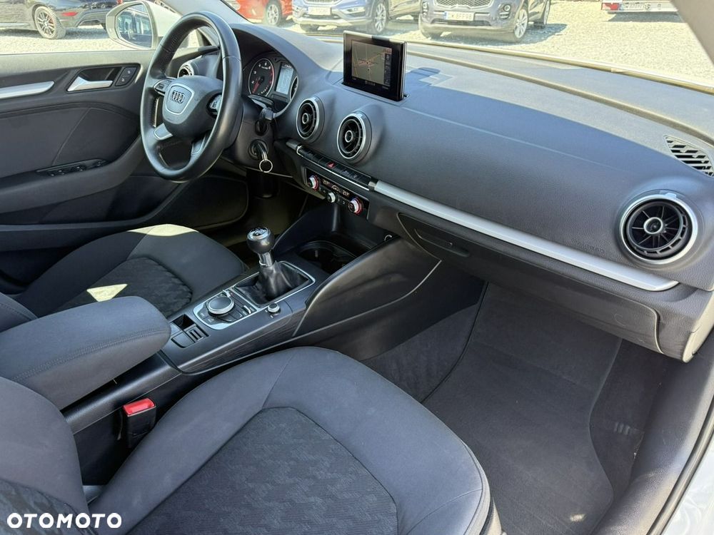 Audi A3 Sportback 1.2 TFSI Attraction - 21