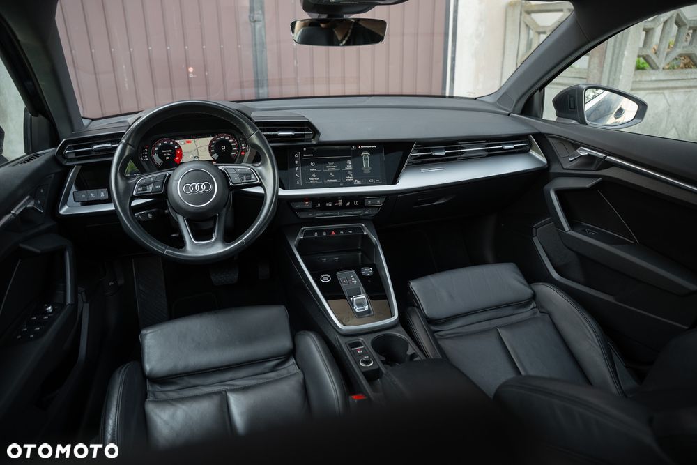 Audi A3 Sportback 35 TFSI S tronic S line - 27