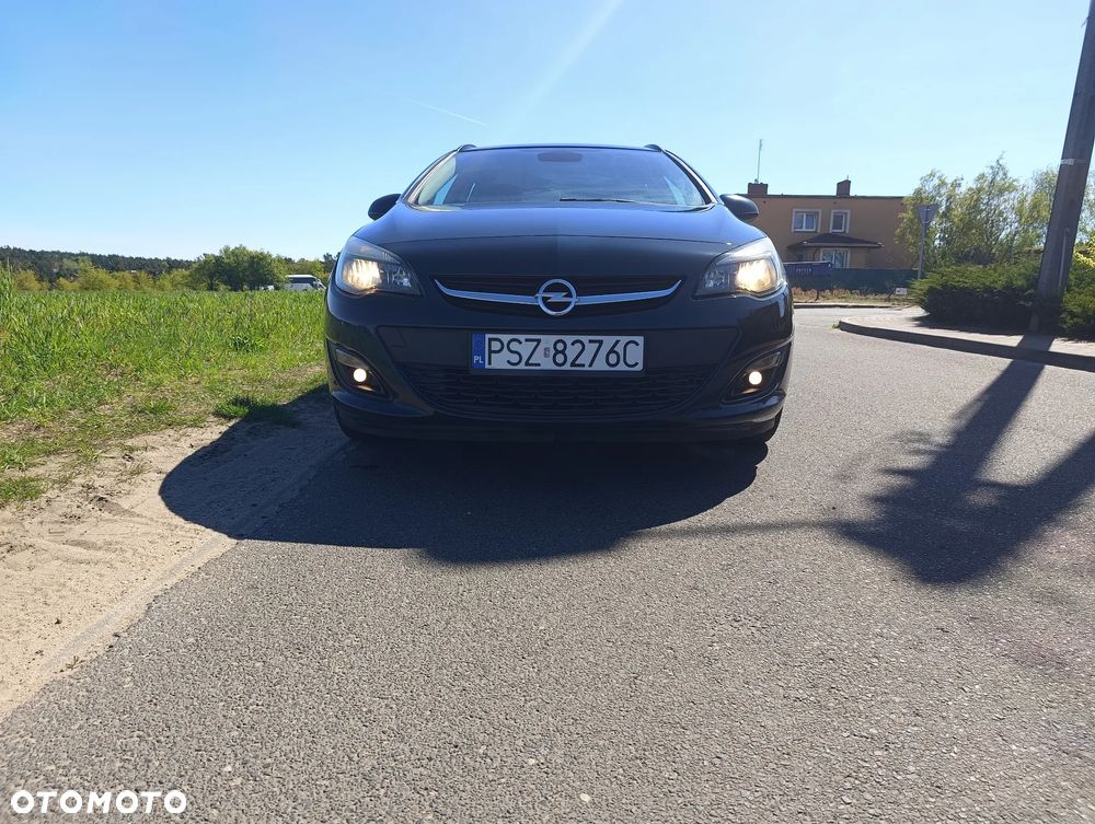 Opel Astra 1.6 D Start/Stop Dynamic - 8