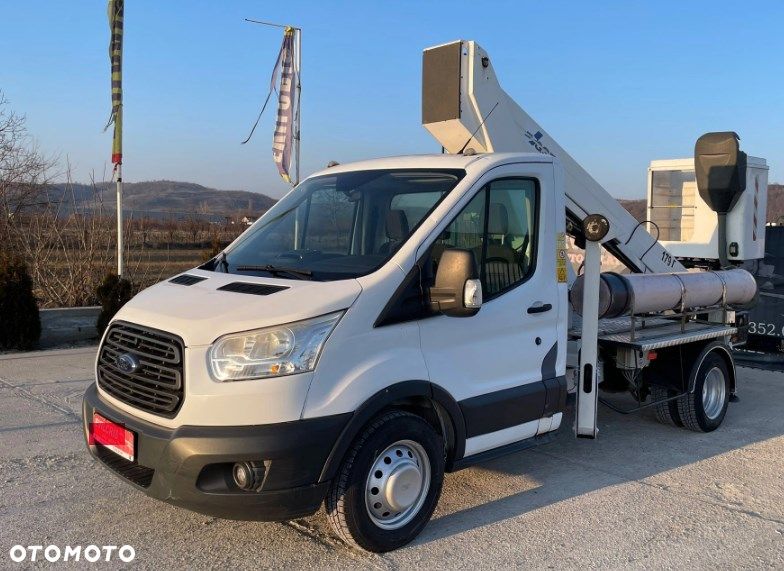 Ford Transit - 1