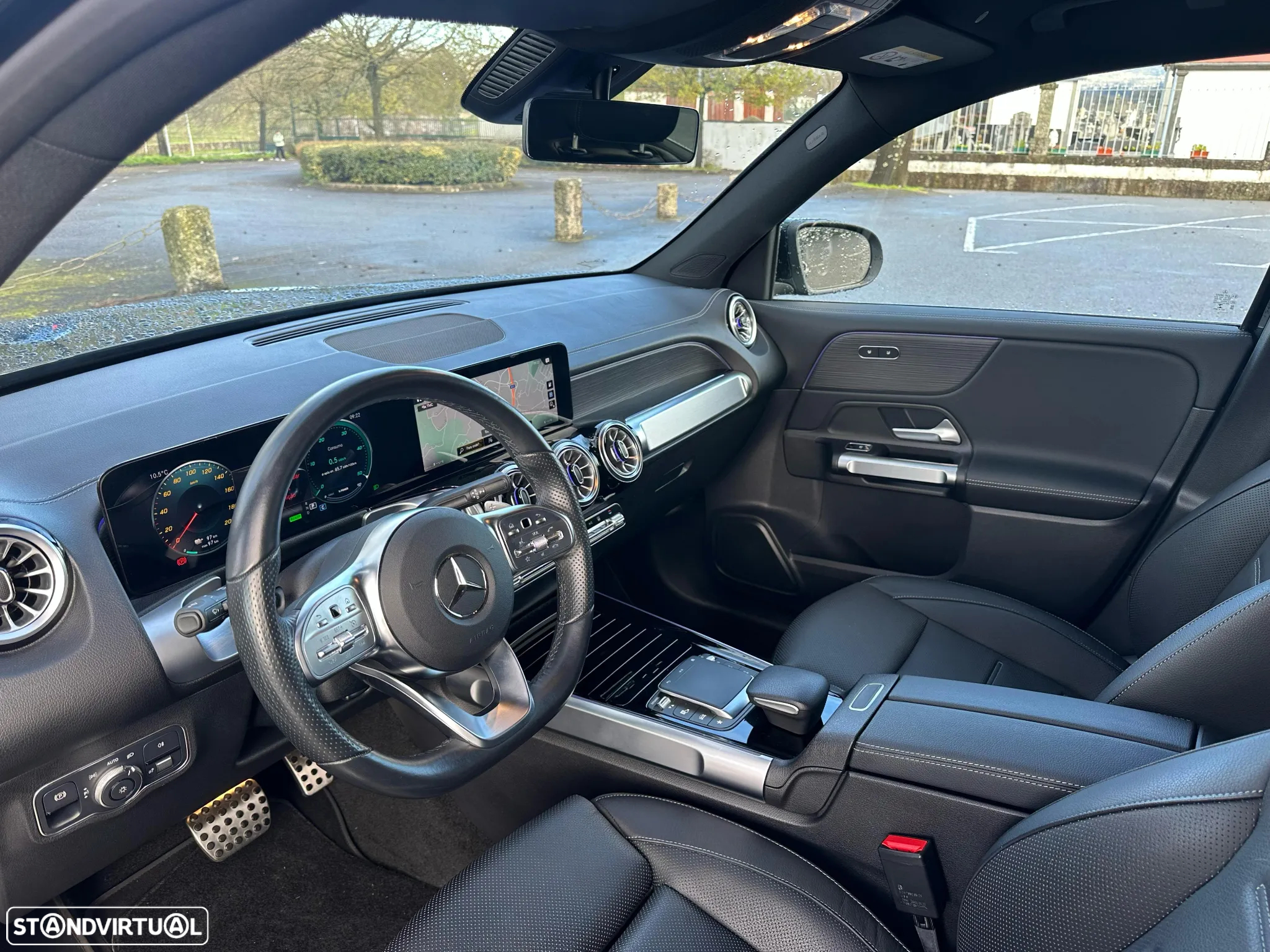 Mercedes-Benz EQB 350 4Matic AMG Line - 8