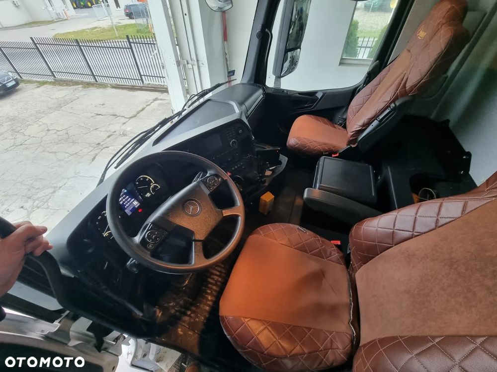 Mercedes-Benz AROCS 3245 - 2