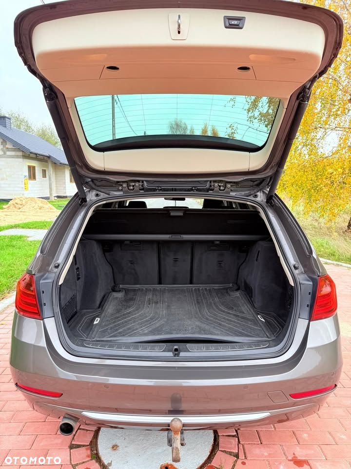 BMW Seria 3 320d xDrive - 7