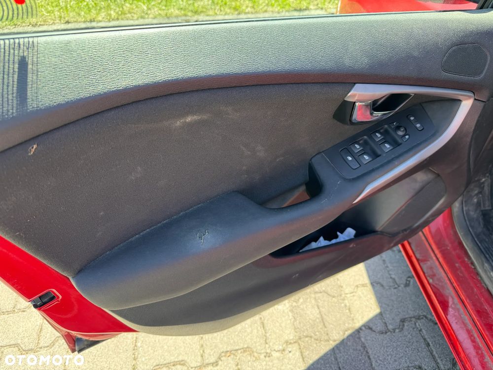 Volvo V40 T3 Kinetic - 8