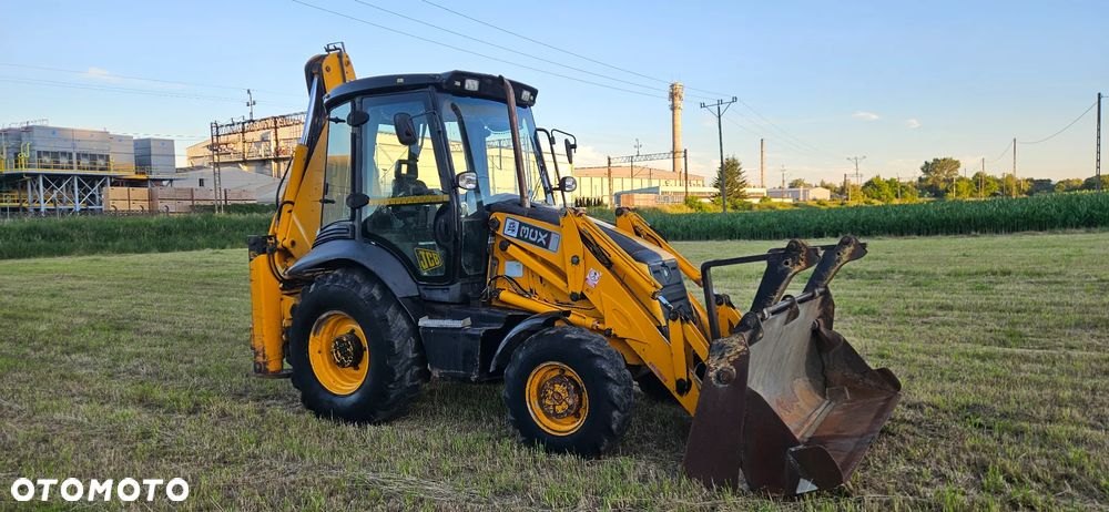 JCB 3CX - 6