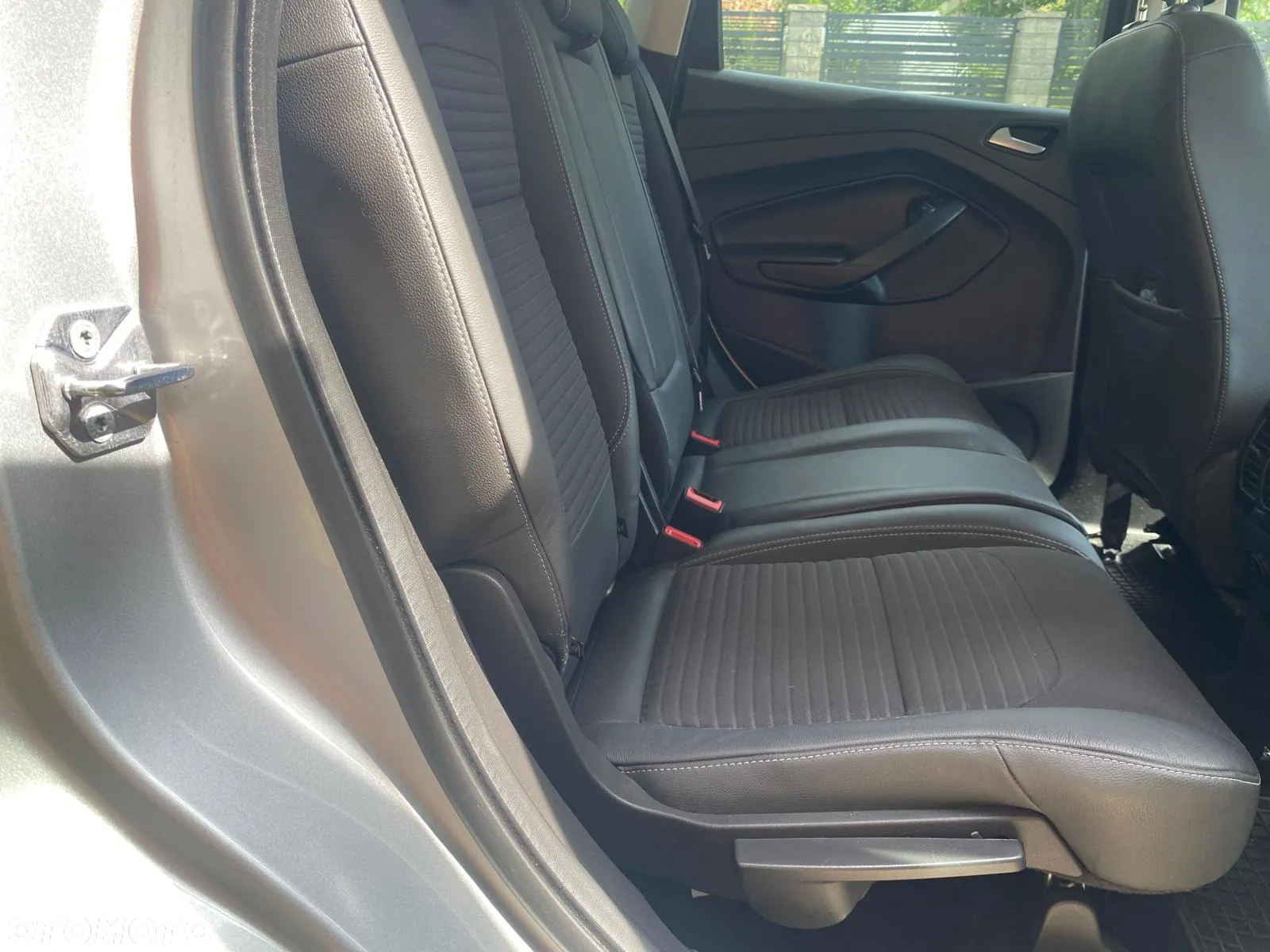 Ford Kuga 1.5 EcoBoost FWD Titanium ASS MMT6 - 14