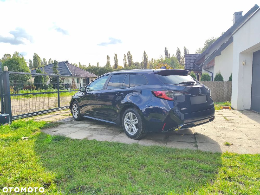 Suzuki Swace 1.8 Hybrid Premium Plus CVT - 22