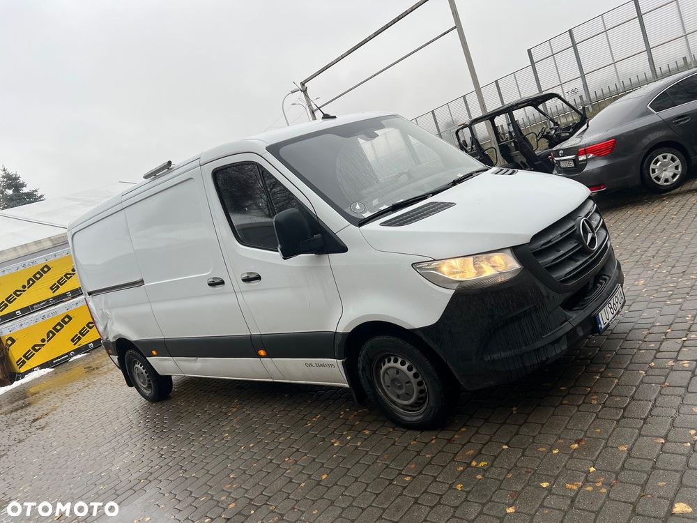 Mercedes-Benz Sprinter - 4