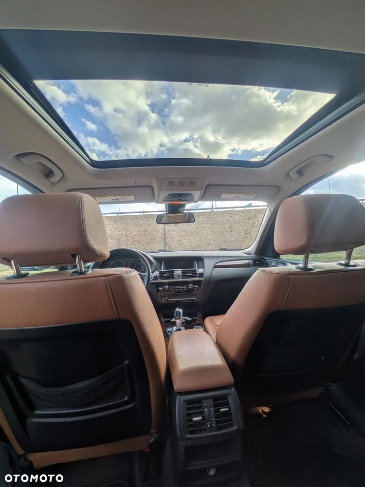 BMW X3 xDrive28i Sport-Aut xLine - 14