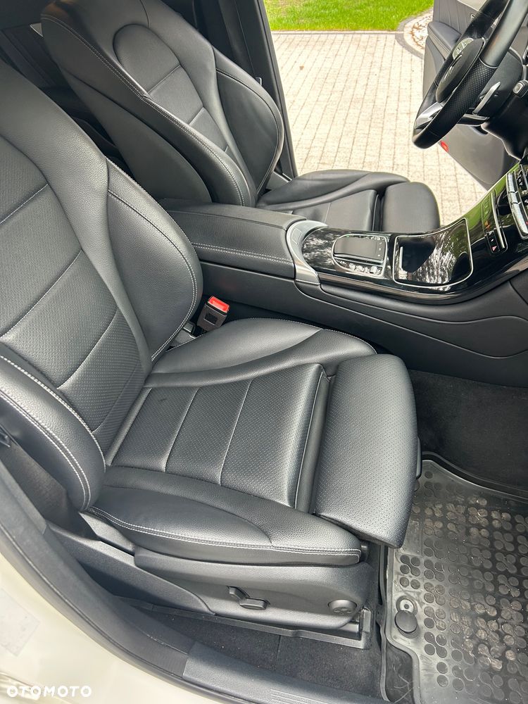Mercedes-Benz GLC 200 d 4-Matic Business Edition - 26