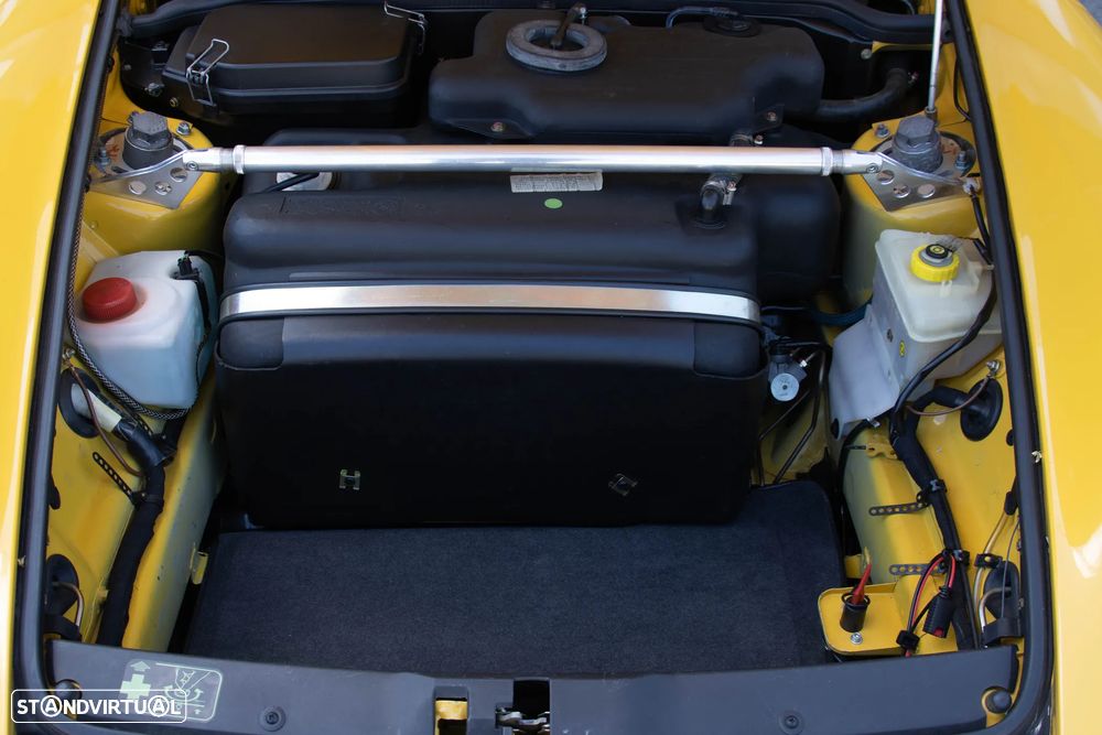 Porsche 911 (993) Coupé 3.8 Carrera RS - 39