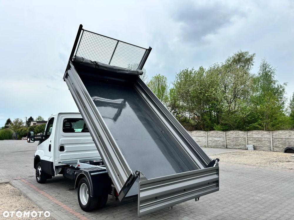 Iveco 50C15,,50C17,,50C18,,35C15,,35C17,,35C18,,35C13 ZAREJESTROWANY NA 3500 KG - 4