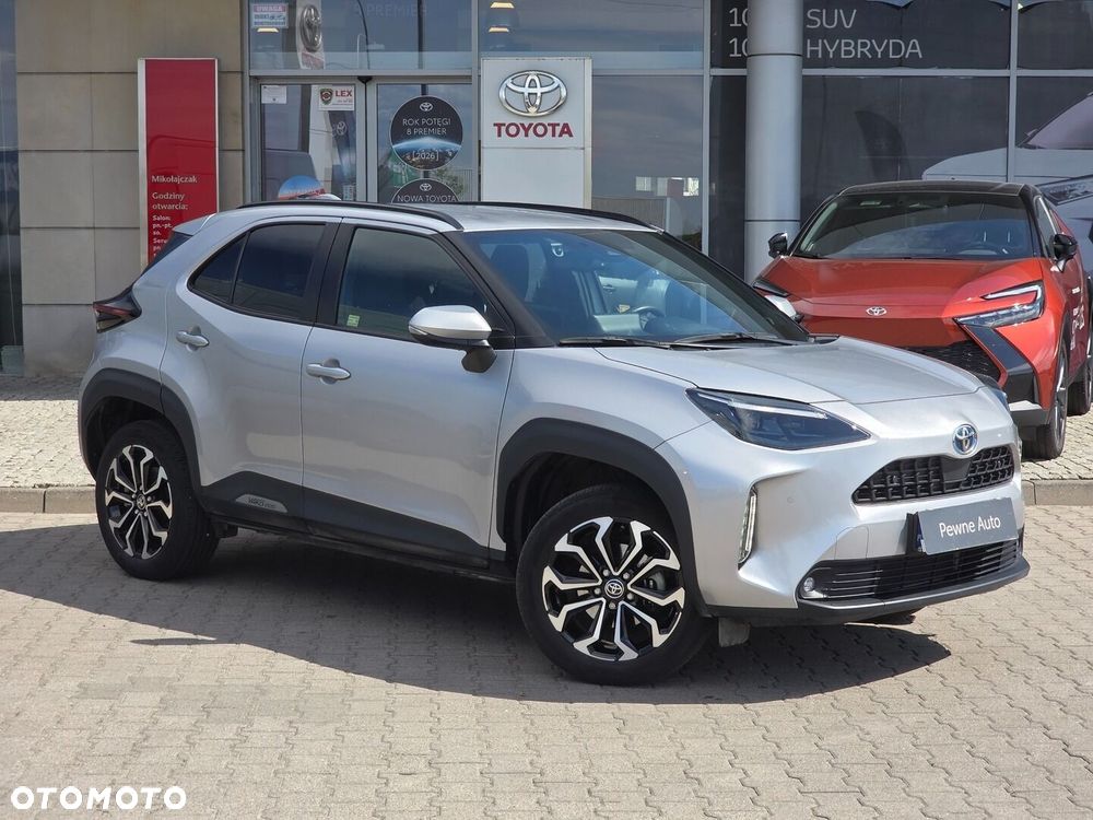 Toyota Yaris Cross Hybrid 1.5 Comfort 4x4 - 1