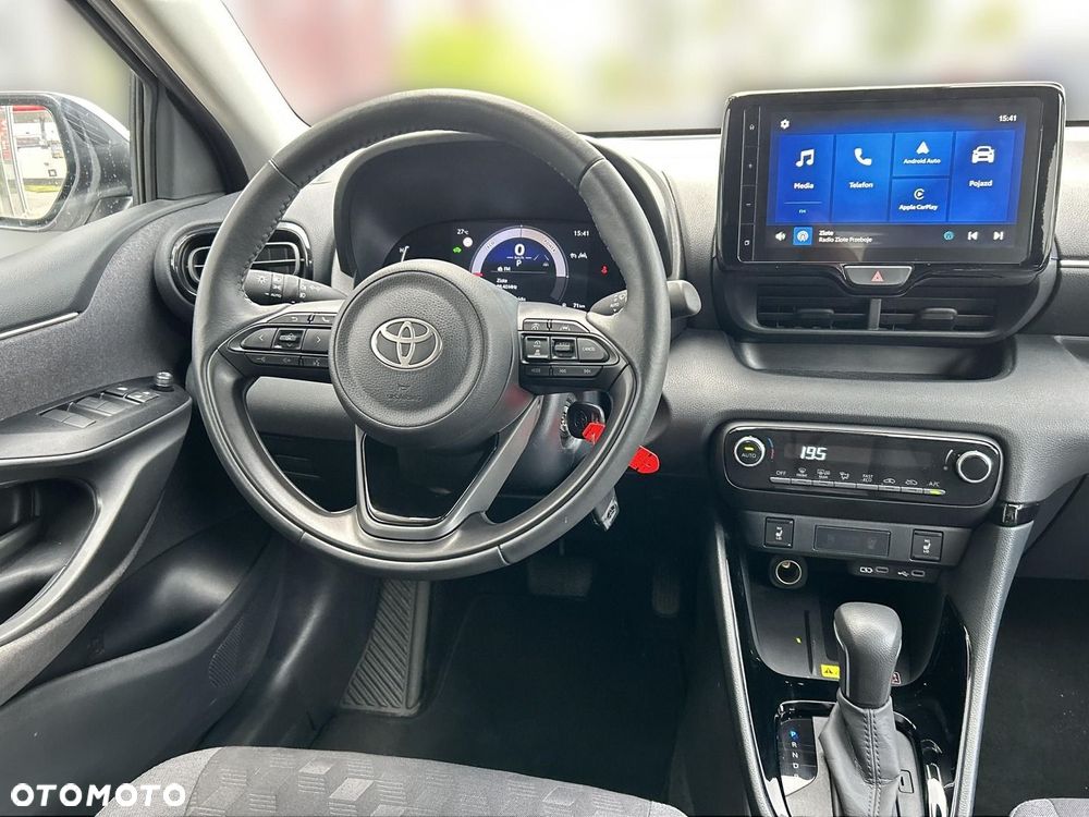 Toyota Yaris Hybrid 1.5 Style - 11
