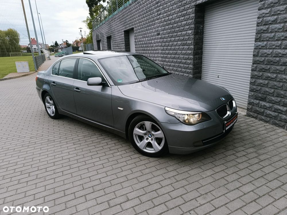 BMW Seria 5 525i - 27
