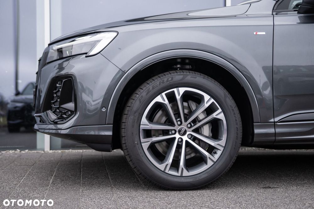 Audi Q7 - 6