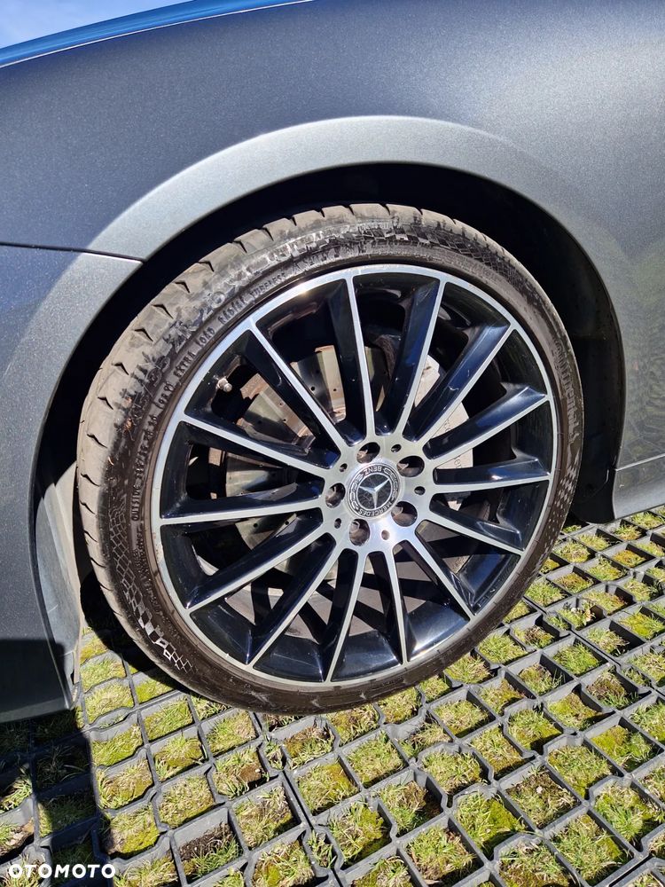 Mercedes-Benz Klasa E 200 Coupe 9G-TRONIC - 20