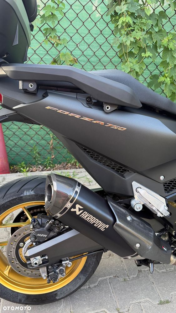 Honda NSS - 4