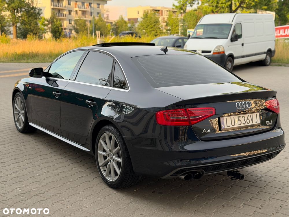 Audi A4 Limousine - 8