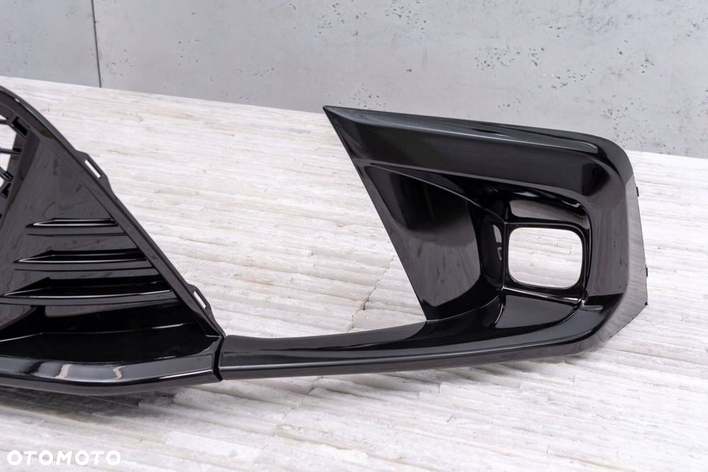 honda civic xi 2021+ kratka przedniego zderzaka środkowa - 9