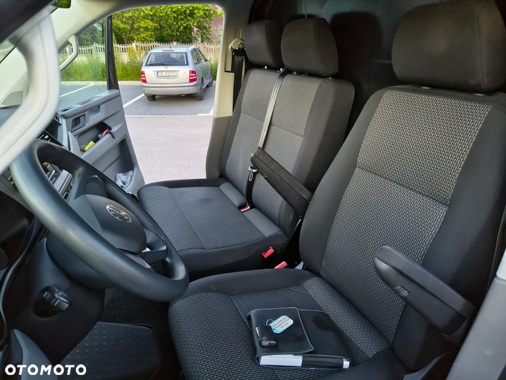 Volkswagen Transporter - 37
