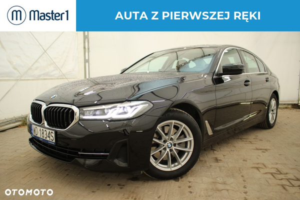 BMW Seria 5 520i mHEV