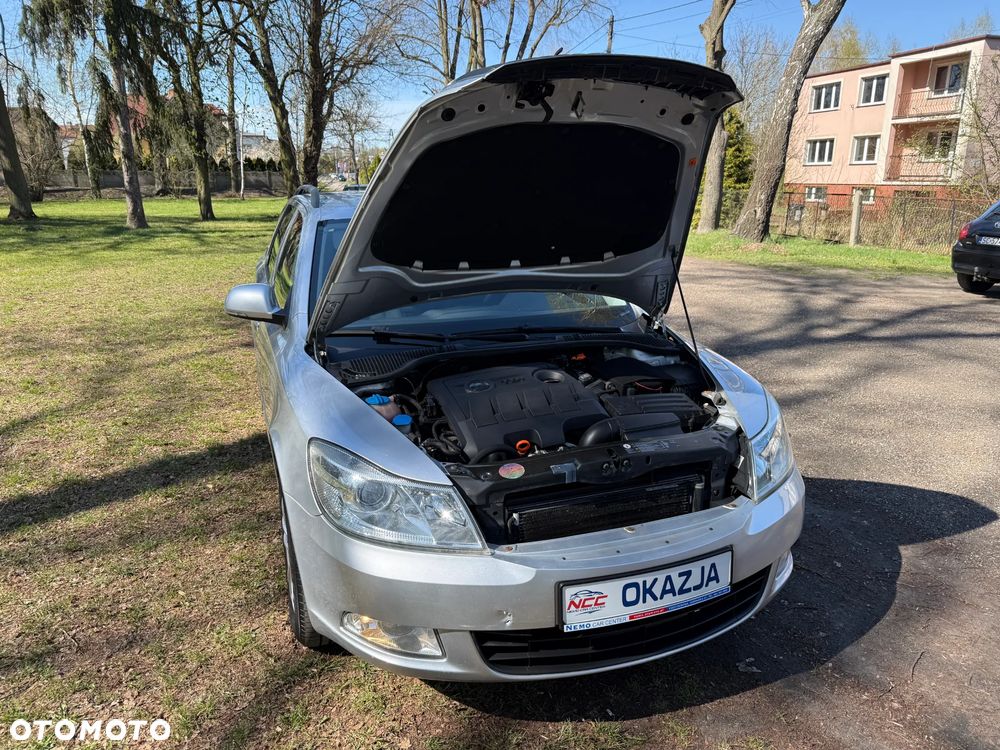 Skoda Octavia 1.6 TDI DPF 4x4 Ambition - 26