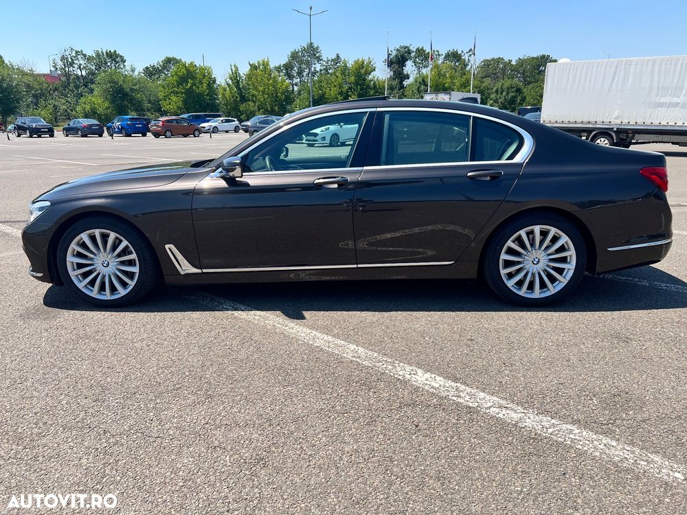 BMW Seria 7 740d xDrive - 12