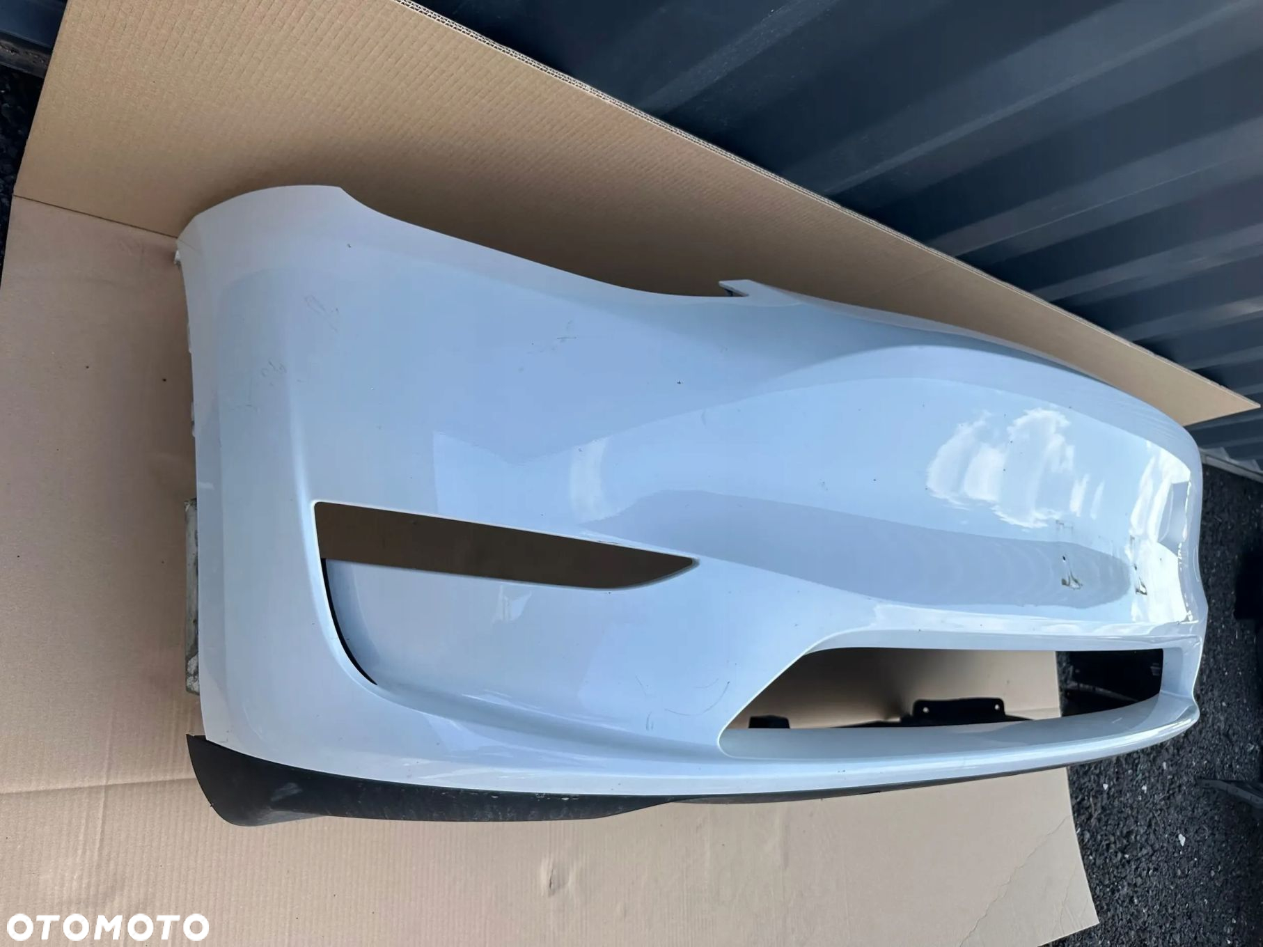 ZDERZAK Tesla Model Y ORYGINAŁ ŁADNY STAN NIE KLEJONY - 2