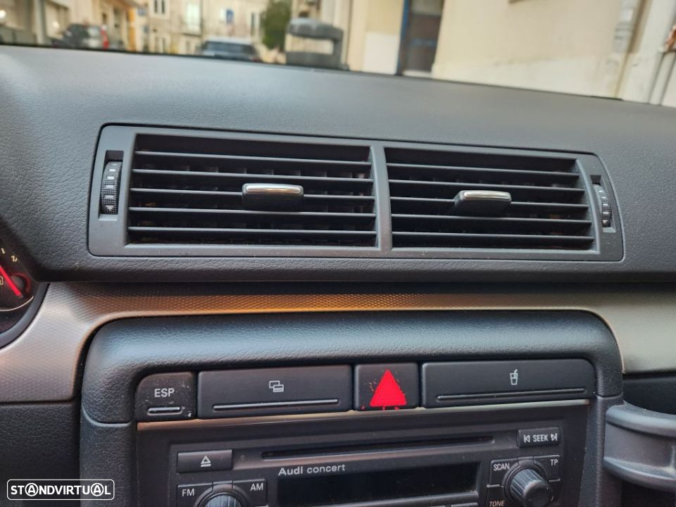 Audi A4 Avant 2.5 TDi V6 Sport - 17