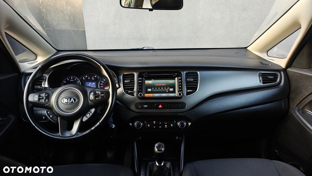 Kia Carens 1.6 GDI ISG Vision - 29