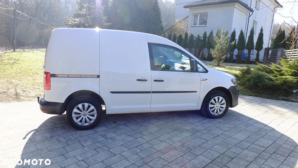 Volkswagen Caddy - 4