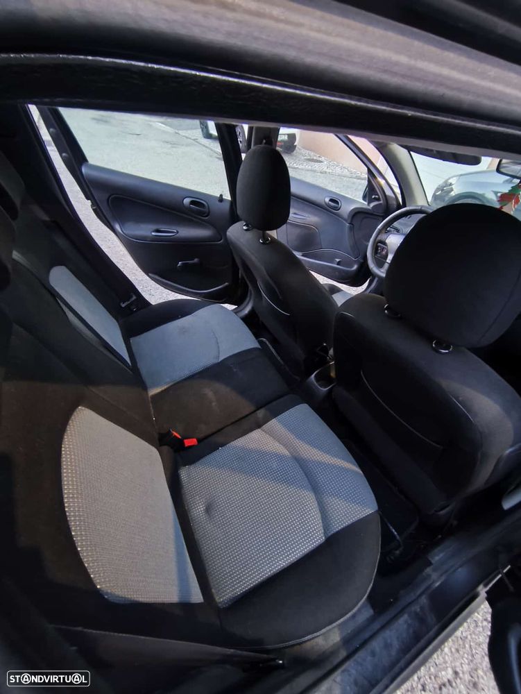 Peugeot 206 SW - 10